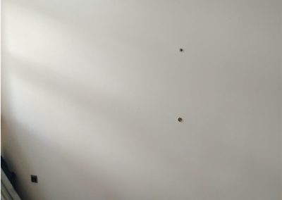 Indoor green wall - an example of a water connection